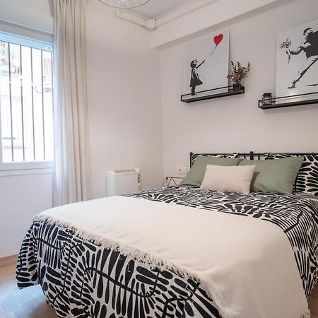 Apartamento En El Corazon De Granada - Cochera Zewnętrze zdjęcie
