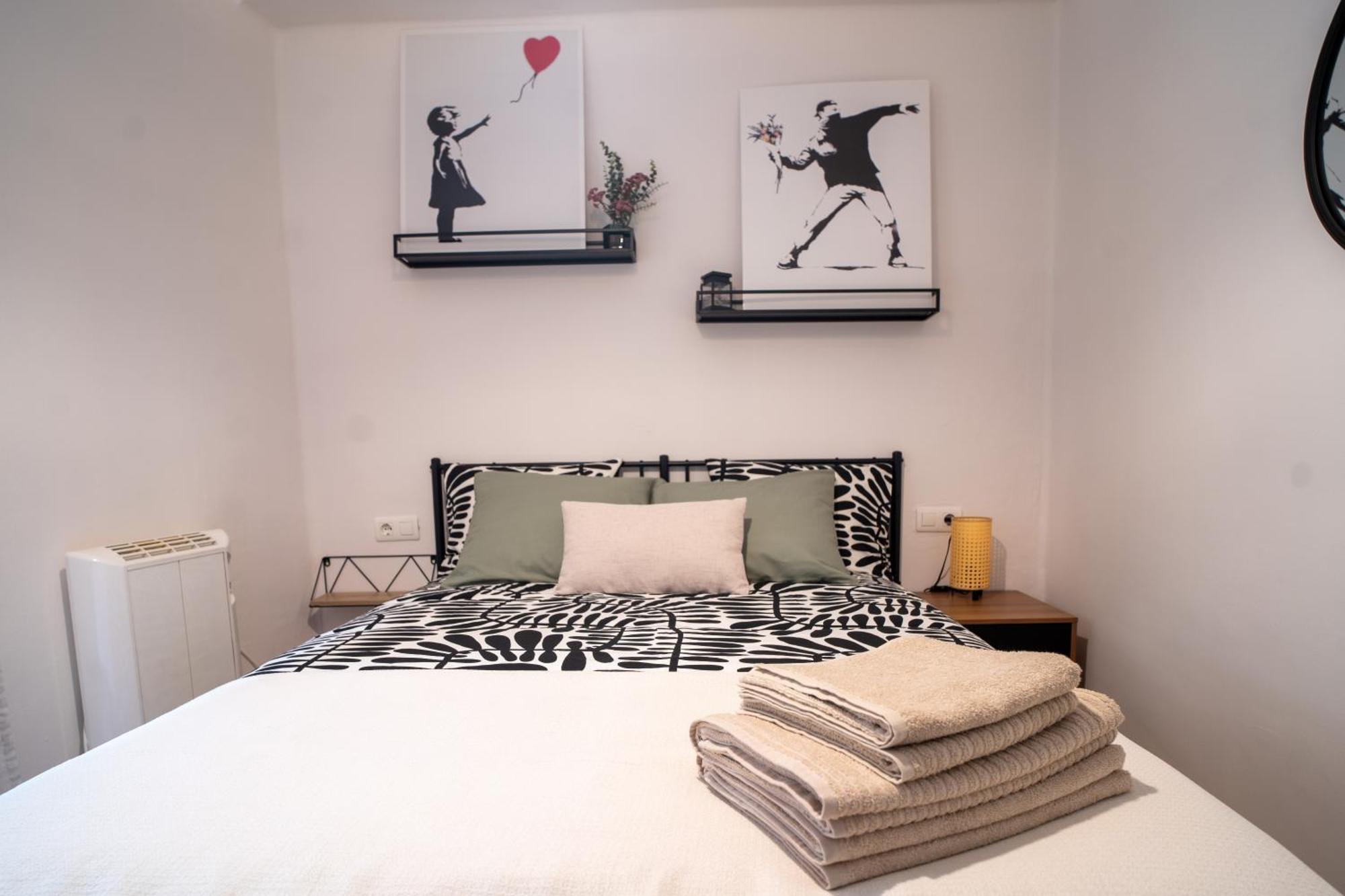 Apartamento En El Corazon De Granada - Cochera Zewnętrze zdjęcie
