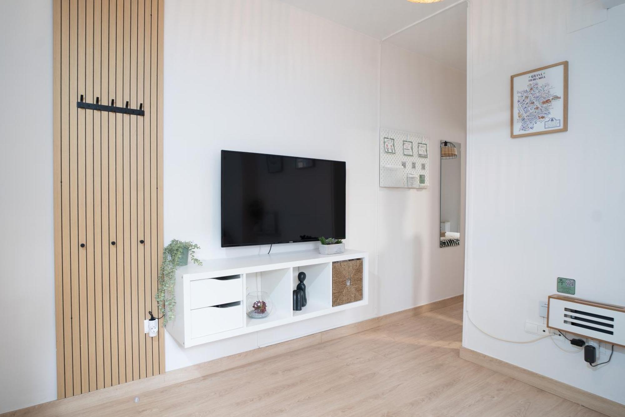 Apartamento En El Corazon De Granada - Cochera Zewnętrze zdjęcie