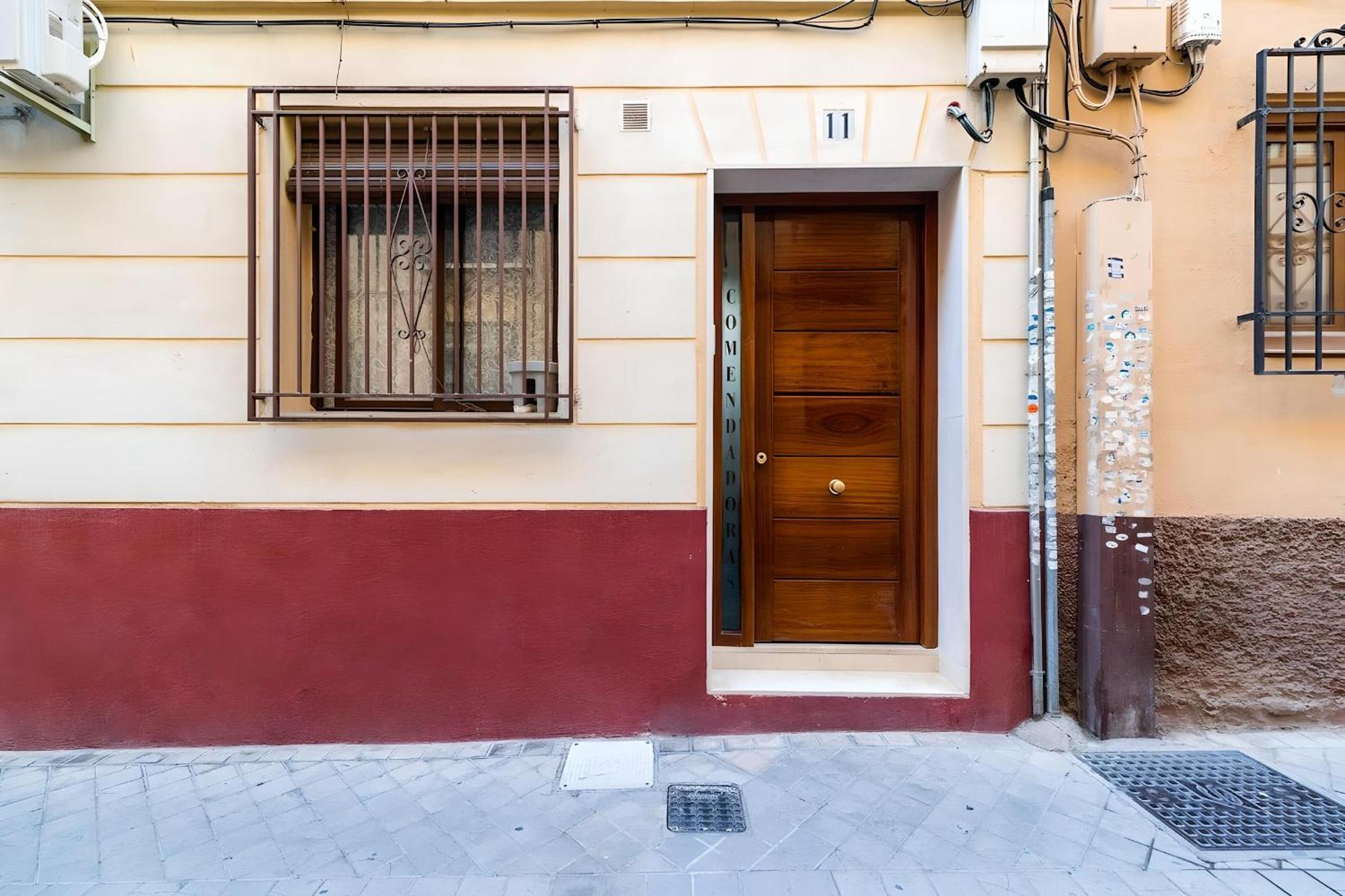 Apartamento En El Corazon De Granada - Cochera Zewnętrze zdjęcie